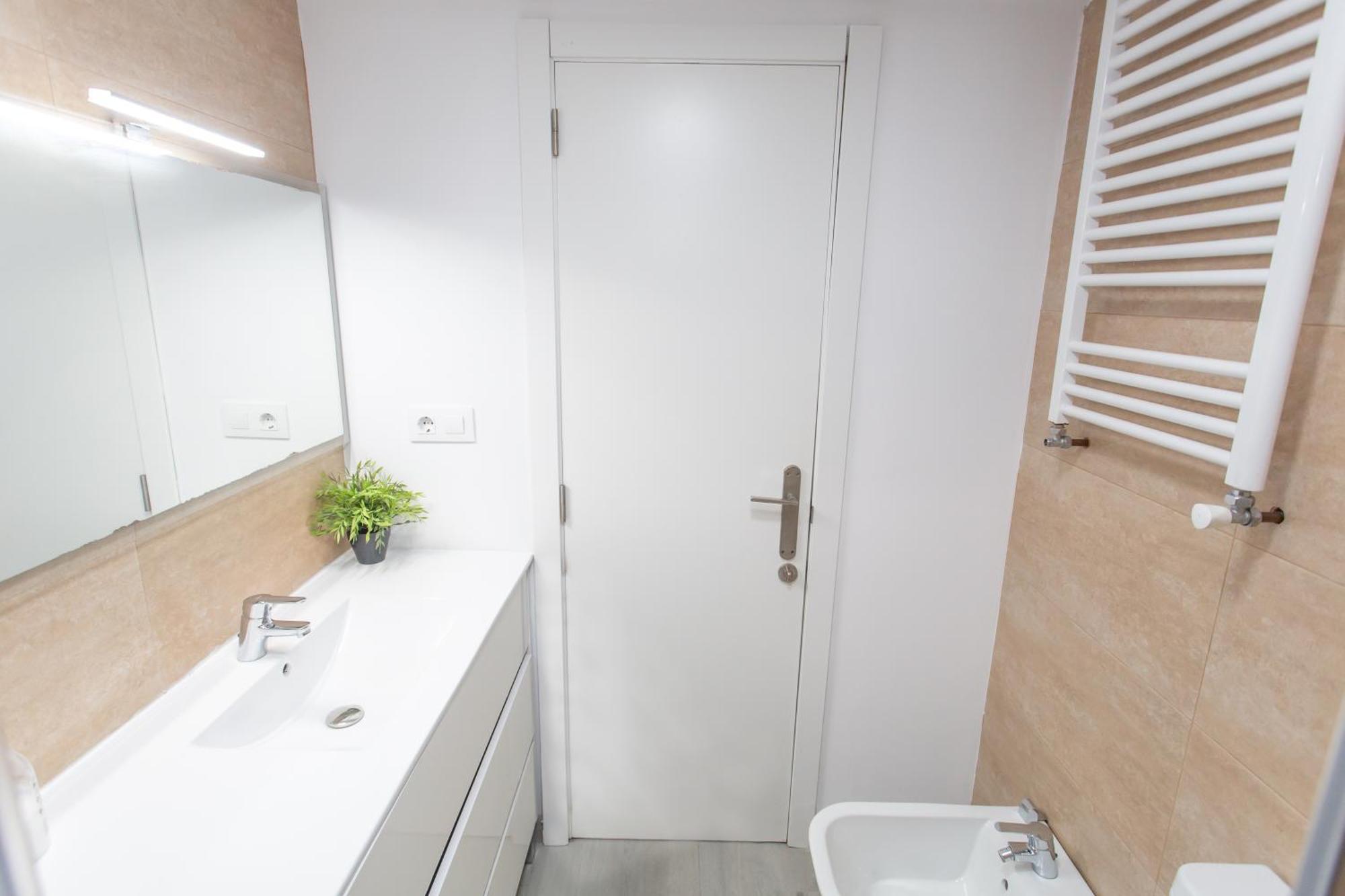 Vlc - Tranquilo Apartamento En Plaza Cisneros Валенсия Экстерьер фото